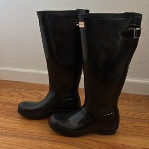 Hunter Black Glossy Boots